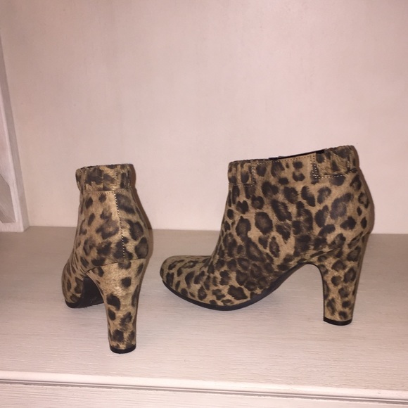 Leopard booties - Picture 2 of 7